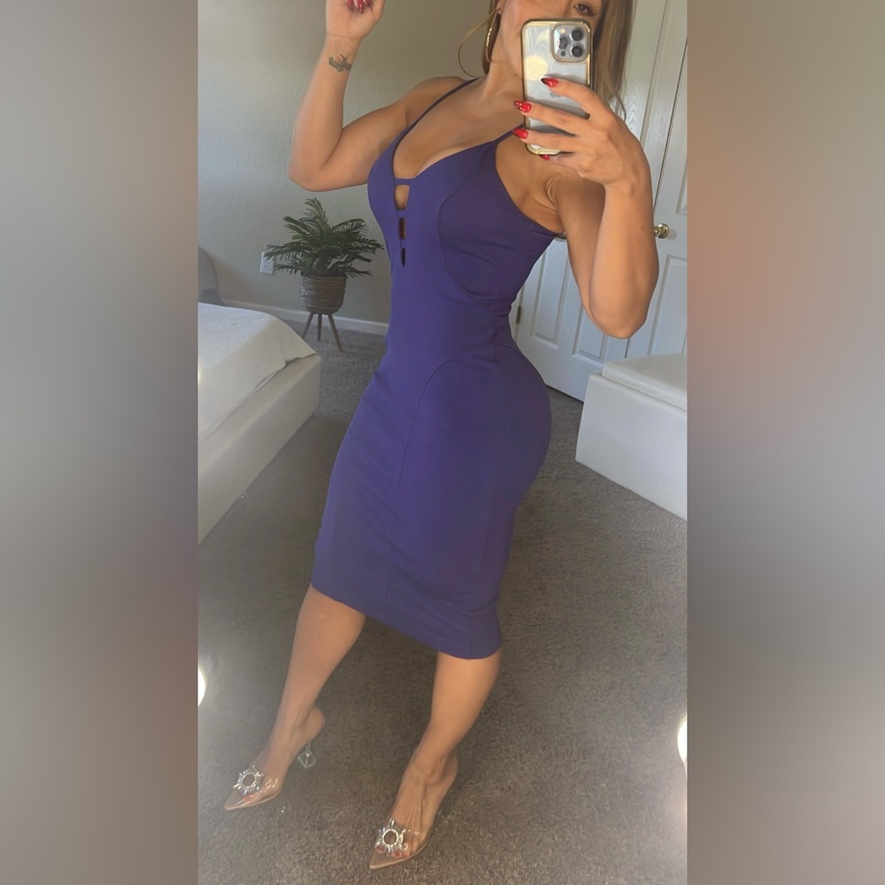 PURPLE MIDI DRESS.